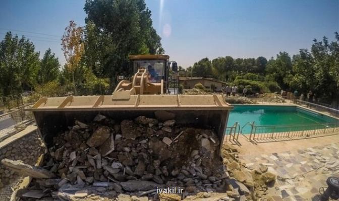 آزادسازی 21 هزار متر از اراضی زراعی شهریار با تخریب ساخت و سازهای غیرمجاز