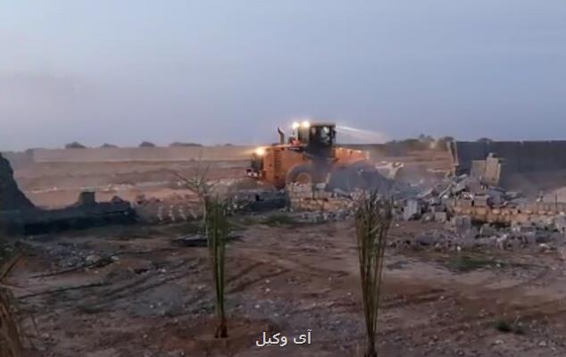 تخریب ۲۱۶ باغ ویلای غیرمجاز در گوركات بوشهر