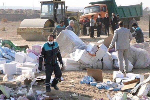 امحای 50 تن مواد غذایی فاسد در گمرک فرودگاه امام خمینی(ره)