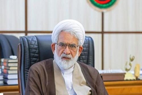 قضات مواردی که احتیاج به اصلاح قانون دارد را اعلام کنند